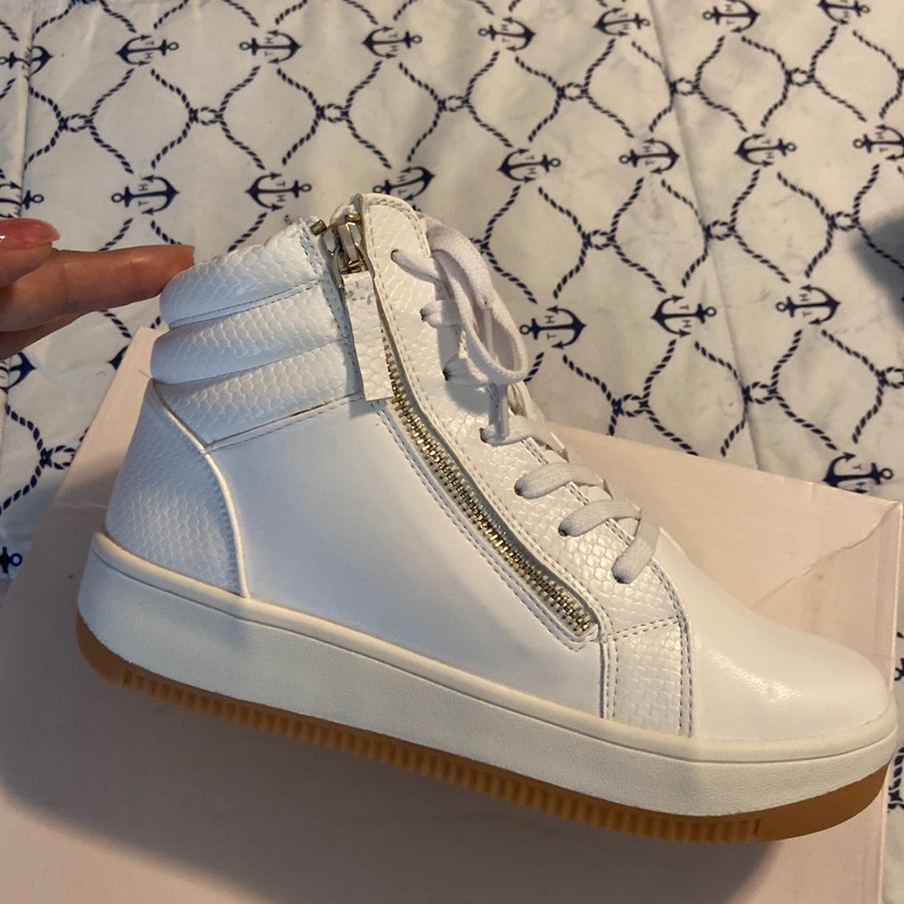 JUSTFAB